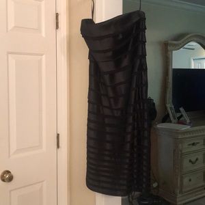 Black strapless dress